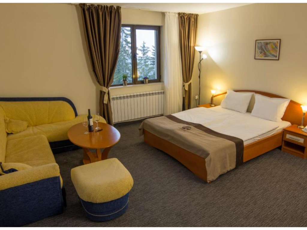 Hotel Kamena Pamporovo-Junior Suite